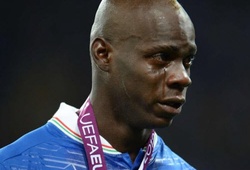 Mario Balotelli: Tiếc thương cha nuôi, tuyệt tình với cha đẻ