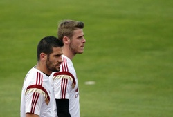 Real Madrid mua Kiko Casilla: Man Utd còn phải học Perez nhiều