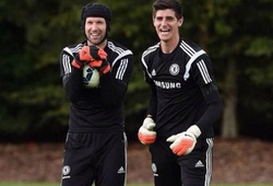 Courtois: &#8220;Đừng so sánh tôi với Cech&#8221;