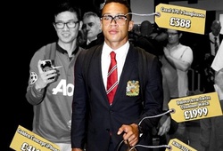 Memphis Depay khoe hàng hiệu khi trở lại Anh