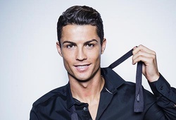 Tự truyện của Andressa Urach: Từ nhà thổ tới khách sạn với Ronaldo