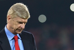 Wenger chỉ là người trông trẻ