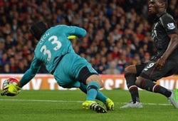 Cech &#8211; Mãnh tướng cuối cùng trước khung thành Arsenal