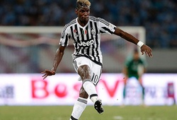 Học Ronaldo đá phạt, Pogba trở thành trò hề trên sân