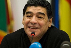 Giáo hoàng làm lễ cưới cho Maradona