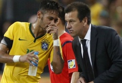 Neymar &#8220;cảnh cáo&#8221; Dunga