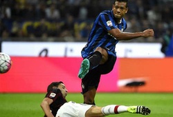 Inter Milan 1-0 AC Milan: Thắng derby, Inter lên ngôi đầu