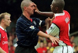 ‘Bóng đá xấu xí’ phần không thể thiếu trong những trận đại chiến Arsenal – Man Utd