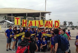 CĐV Thái Lan ‘hô hào’ trước cửa sân Mỹ Đình