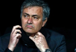Jose Mourinho: Trọng tài thật “yếu kém và ngây ngô”