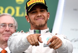 Hamilton ghi danh vào lịch sử F1