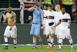 Eintracht Frankfurt 0-0 Bayern Munich: “Hùm xám” tắc nòng, Arsenal hả hê