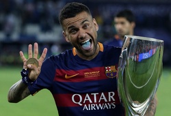 Dani Alves: Chạm mốc 400 trận La Liga