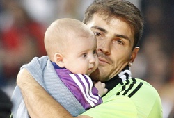 Bạn gái Iker Casillas lại mang thai