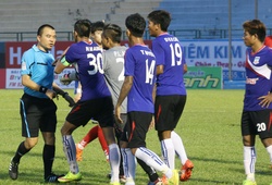 Đánh trọng tài, CLB của Myanmar bỏ ngang BTV Cup 2015