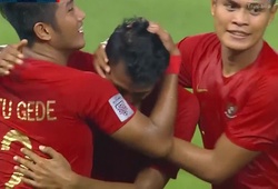 AFF Cup 2018: Cận cảnh pha sút xa "cháy lưới" ĐT Thái Lan của cầu thủ Indonesia