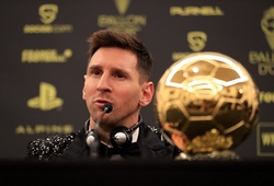 Messi gặp rắc rối đầu tiên sau khi đoạt Quả bóng vàng