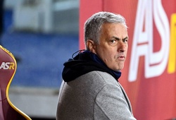 Mourinho thốt lên lời cay đắng sau khi Roma thua ngược Juventus