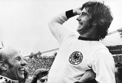 Huyền thoại Gerd Muller qua đời, bóng đá Đức và Bayern tiếc thương