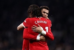 CĐV MU phấn khích về Ronaldo và Cavani sau trận thắng Tottenham