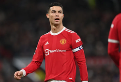 Đồng đội ở MU sợ Ronaldo “tham công tiếc việc”