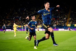 Ronaldo lần thứ 3 “giải cứu” MU ở Champions League mùa này