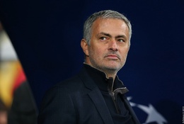 Mourinho "buộc tội" trọng tài tước... 2 quả phạt đền của Man Utd