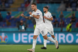 Ciro Immobile phá dớp với tuyển Italia ở giải đấu lớn