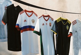 Cơ sở bán áo dấu EURO 2020 giả bị phát hiện ở ngay tại Wembley