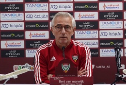 HLV Bert van Marwijk "hù dọa" biết cách đánh bại Việt Nam