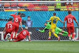 EURO 2021 gây bất ngờ về số lượng cầu thủ sút hỏng phạt đền