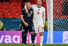 Hé lộ hình ảnh khiến ĐT Anh thiệt quân nghiêm trọng ở trận găp CH Séc