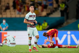 Bồ Đào Nha sút nhiều nhất EURO 2021 mà không ghi được bàn