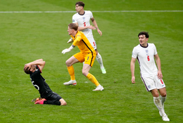 Thomas Muller không thể hóa giải lời nguyền tại EURO với Đức