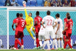 Kết quả Thụy Sĩ 1-1 Tây Ban Nha (PEN: 1-3): La Roja nhọc nhằn vào bán kết
