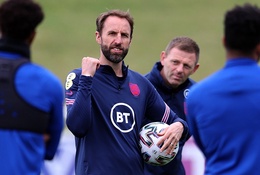 Tuyển Anh có thể mất 4 cầu thủ vì án treo giò, HLV Southgate xử trí ra sao?