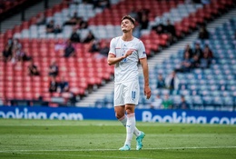 Đội hình ra sân CH Séc vs Đan Mạch: Schick đọ súng Dolberg