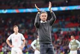 Thua trận, Luis Enrique vẫn ca ngợi Pedri và "tội đồ" Morata