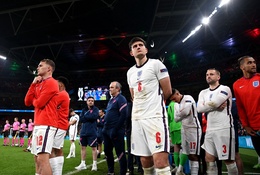 Sự nhút nhát trên hàng công khiến người Anh thất bại trước Italia?