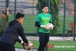 Đặng Văn Lâm nguyện cống hiến hết sức trong lần trở lại tuyển Việt Nam