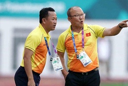 Trợ lý Lê Huy Khoa mắc COVID-19, tuyển Việt Nam gặp khó trận gặp Nhật Bản