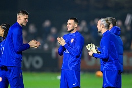 Tuyển Hà Lan trao áo số 1 tại World Cup 2022 cho thủ môn 39 tuổi