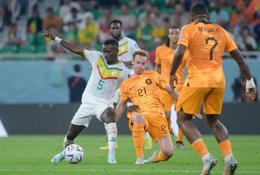 Cục diện bảng A World Cup 2022: Vé đi tiếp phải chờ đến lượt cuối