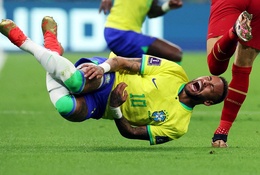 Đội hình ra sân chính thức Brazil vs Thụy Sĩ: Fred thay thế Neymar