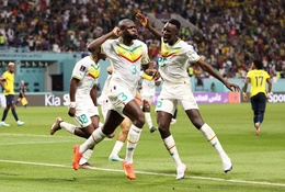 Senegal giành vé đi tiếp cùng Hà Lan sau 181 giây kịch tính