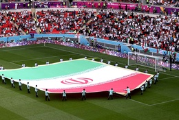 Đội tuyển Iran bị đe doạ đến tính mạng vì không hát quốc ca tại World Cup