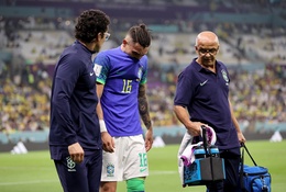 Đội hình Brazil gặp Hàn Quốc sẽ thế nào nếu vắng 2 hậu vệ trái?