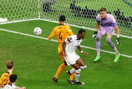 Cận cảnh bàn thắng không tưởng của tiền đạo Mỹ vào lưới Hà Lan