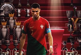 Mạng xã hội: Ronaldo cúi gầm trước bộ sưu tập danh hiệu, trừ cúp vàng World Cup