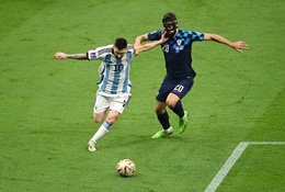 Hình ảnh của Messi trong trận khiến cả Argentina nín thở